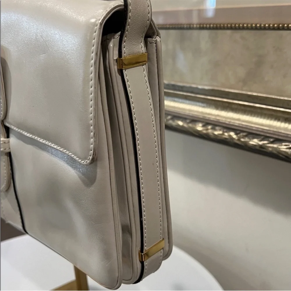 Loewe Vintage Anagram Embossed Logo Leather Shoulder Bag